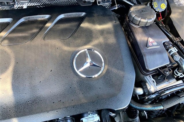 Used 2025 Mercedes-Benz GLA 250 4MATIC image 29