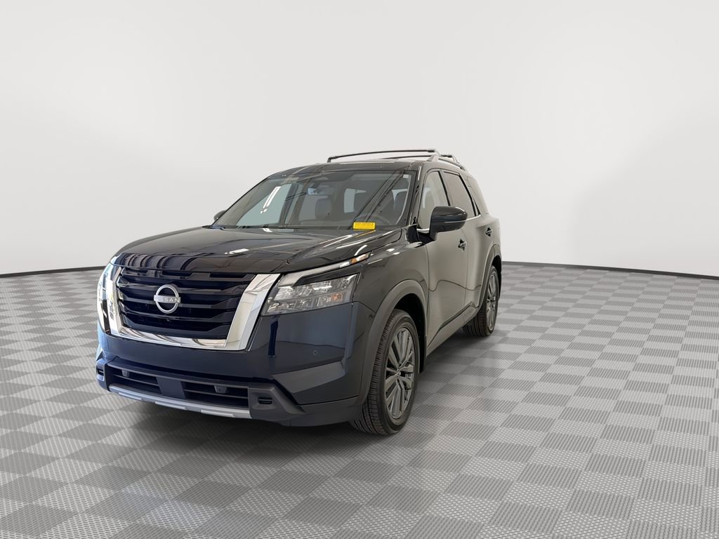 Certified 2025 Nissan Pathfinder SL w/ SL Premium Package FWD image 5
