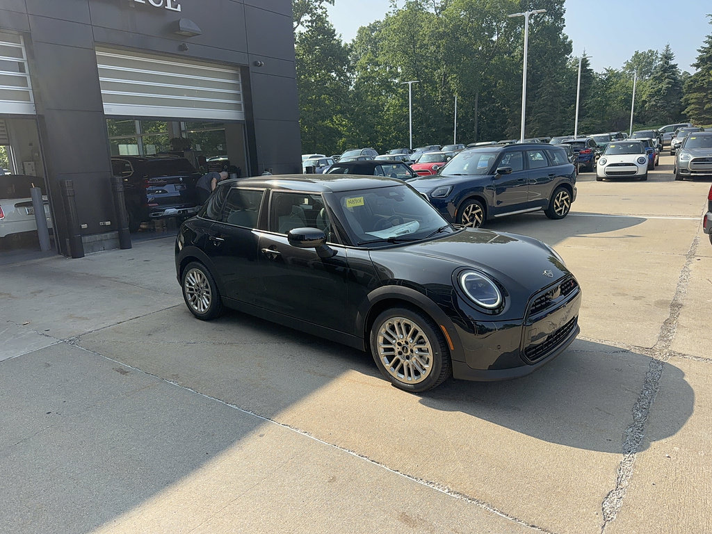 New 2026 MINI Cooper S FWD image 2