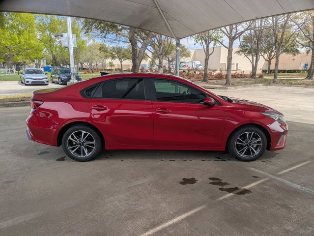 Used 2023 Kia Forte LXS image 4