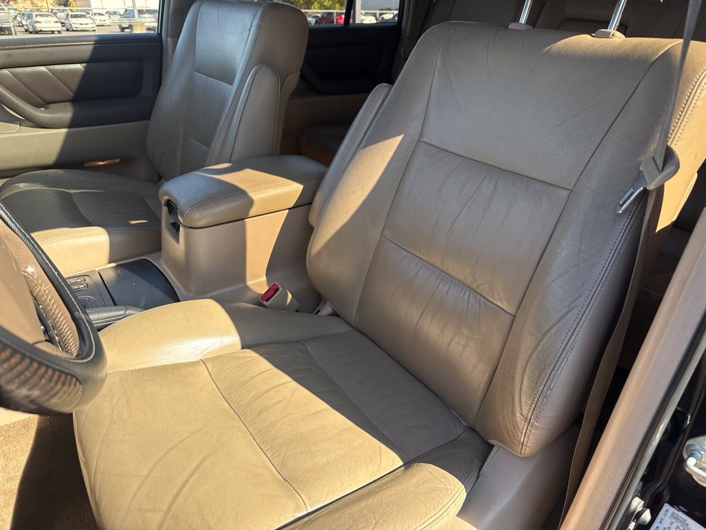 Used 2000 Toyota Land Cruiser AWD/4WD image 10