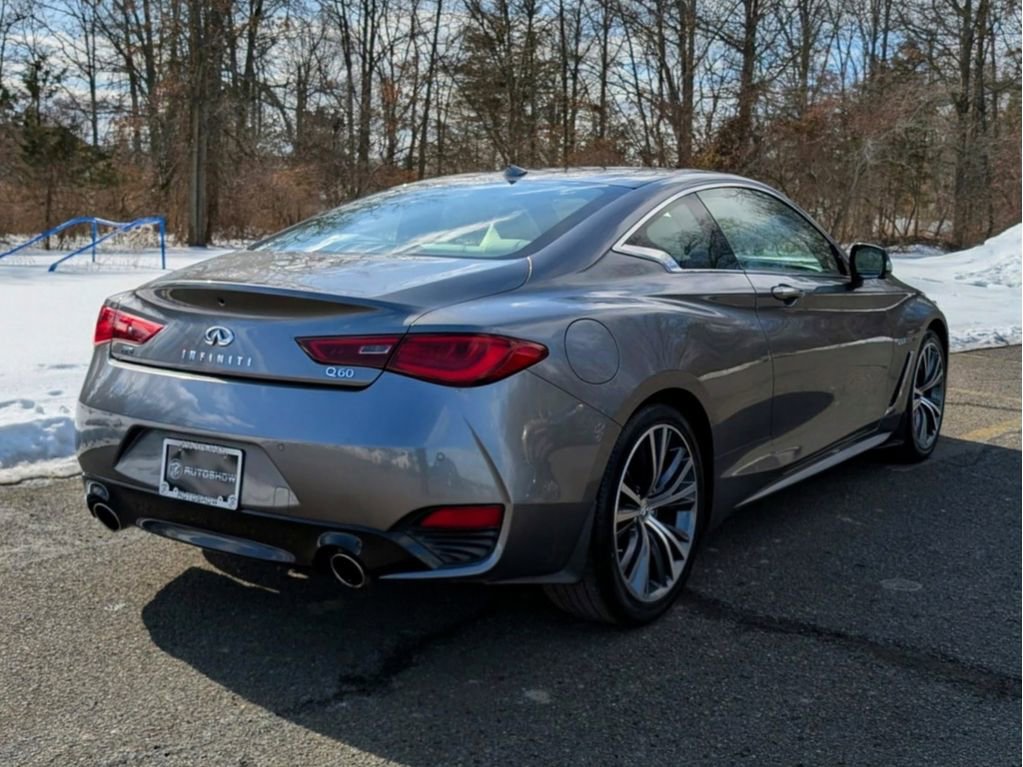 Used 2017 INFINITI Q60 w/ Premium Plus Package 2.0T image 5