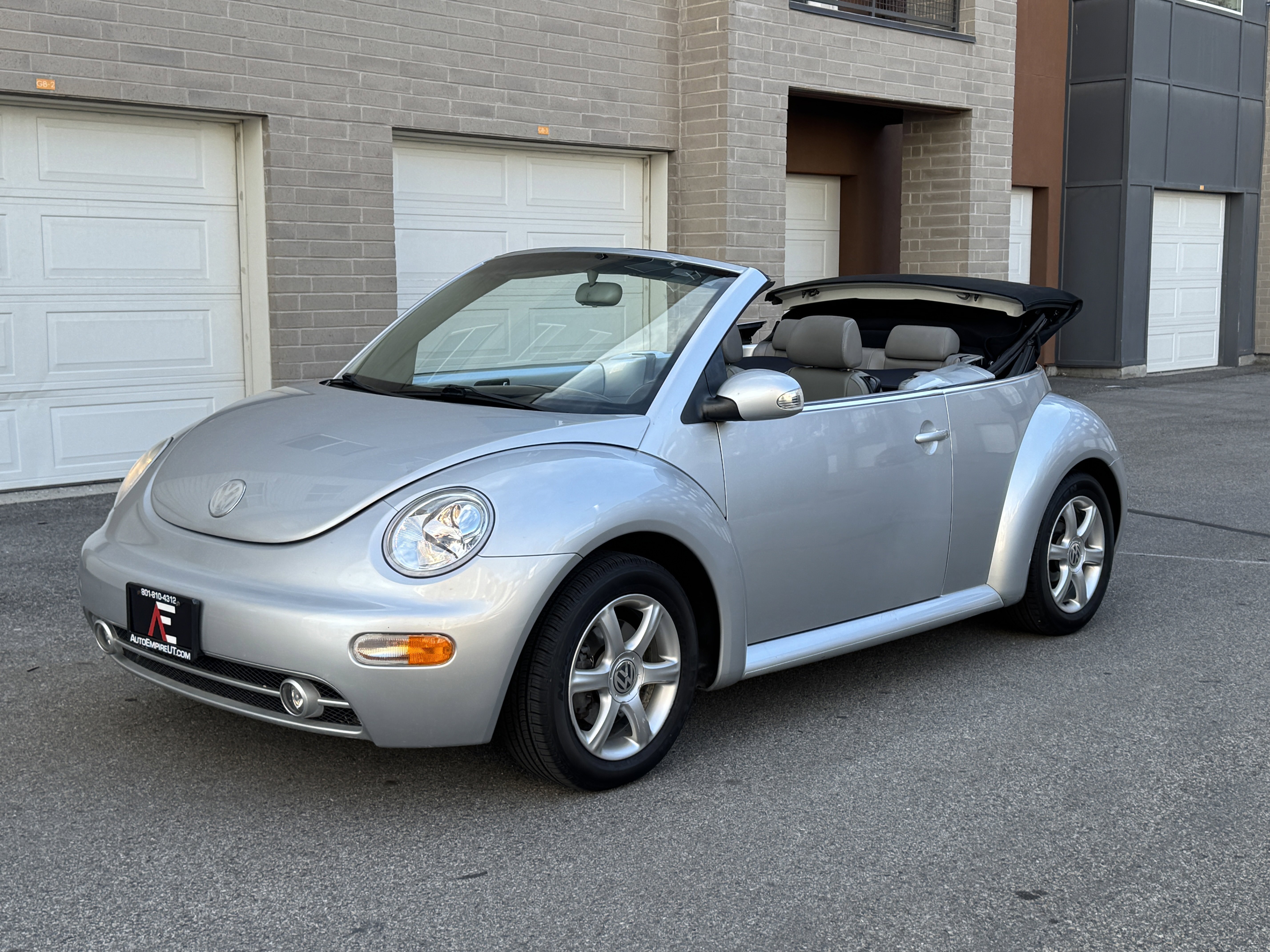 Used 2004 Volkswagen Beetle GLS image 17
