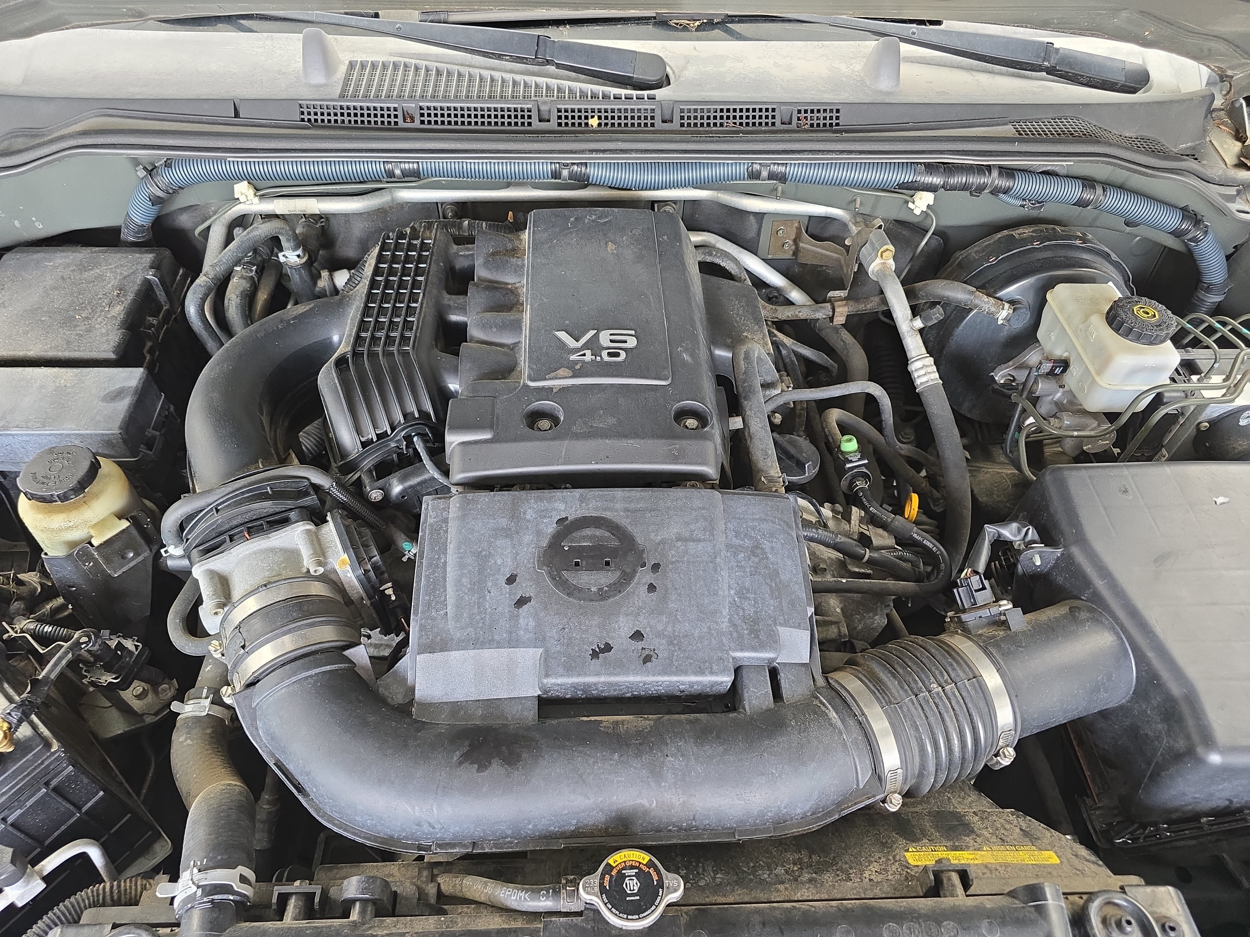 Used 2005 Nissan Frontier LE w/ (X01) Leather Pkg RWD image 27