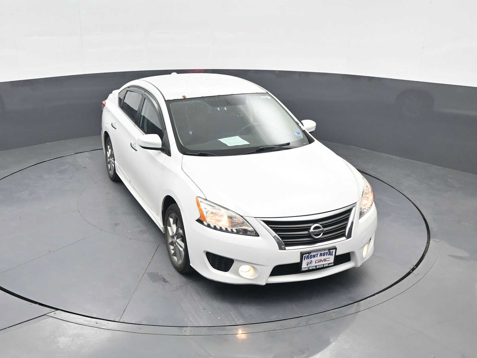 Used 2014 Nissan Sentra SR w/ SR Driver Package FWD image 23