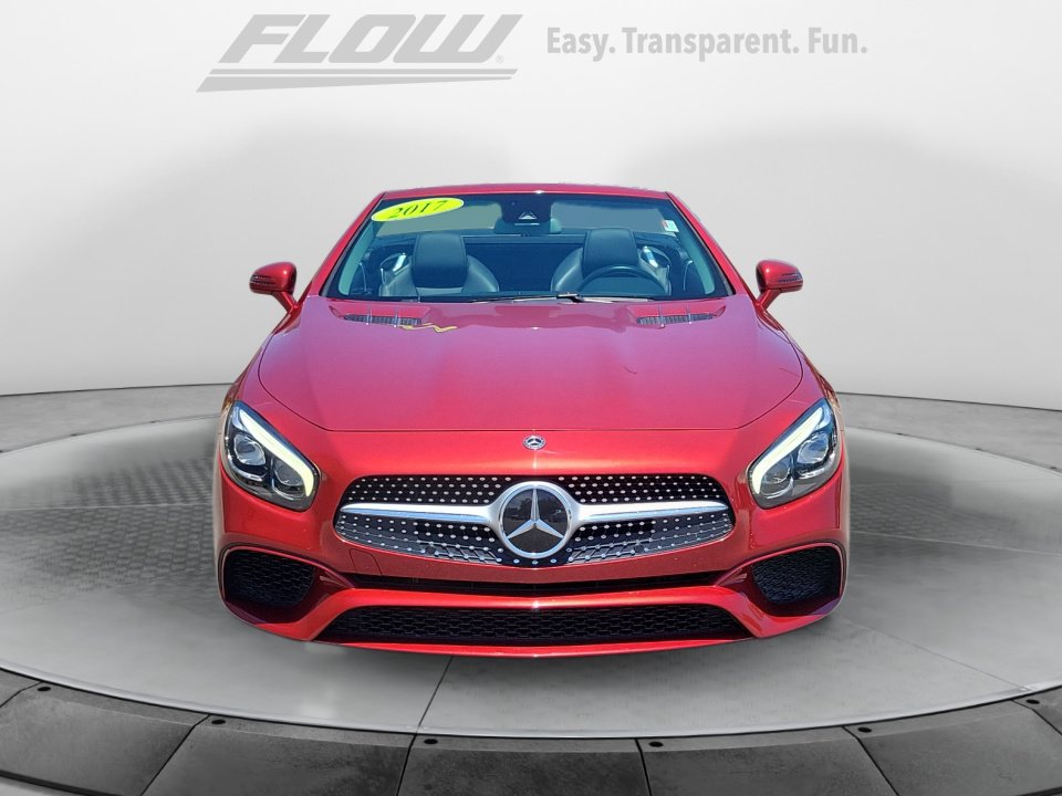 Used 2017 Mercedes-Benz SL 550 image 2