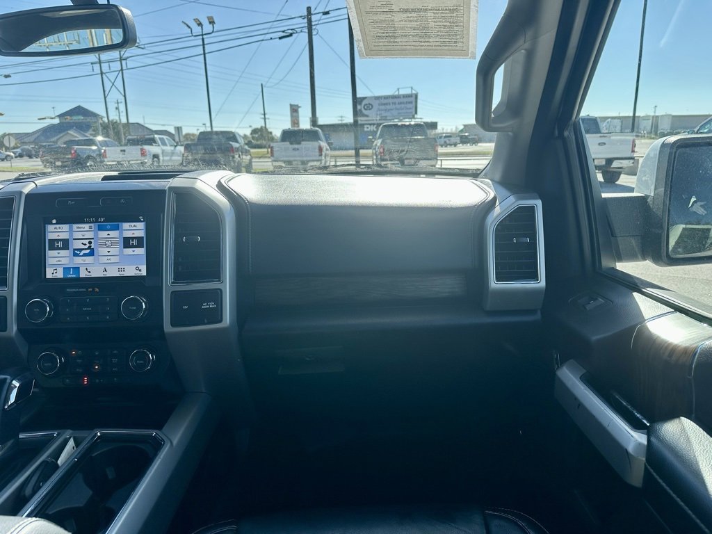 Used 2019 Ford F150 Lariat image 15