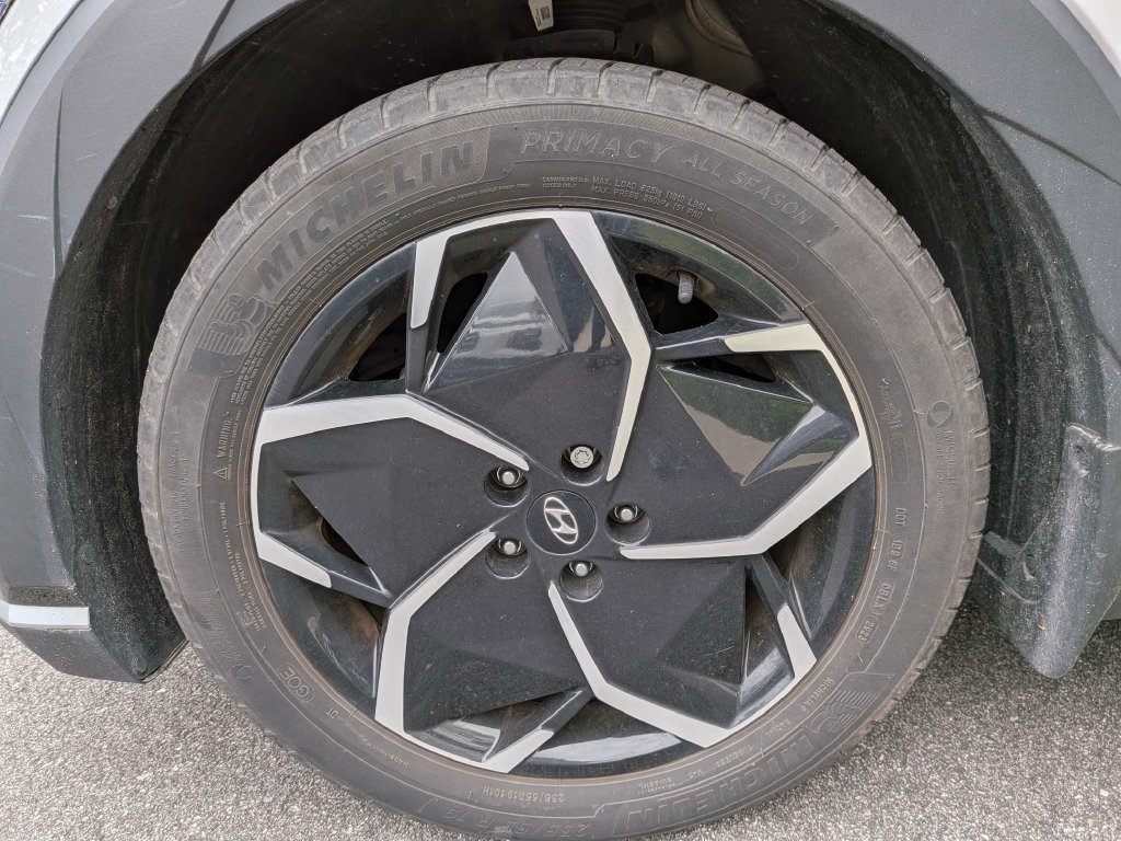 Certified 2024 Hyundai Ioniq 5 SEL RWD image 12