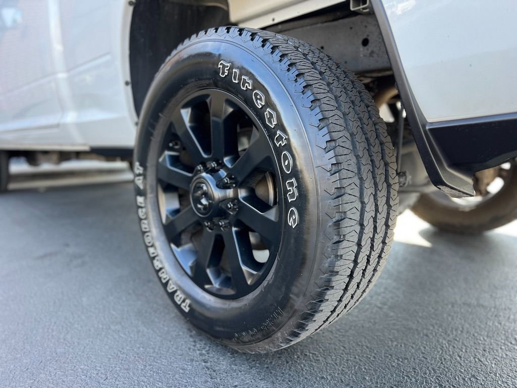 Used 2021 RAM 2500 Big Horn image 32