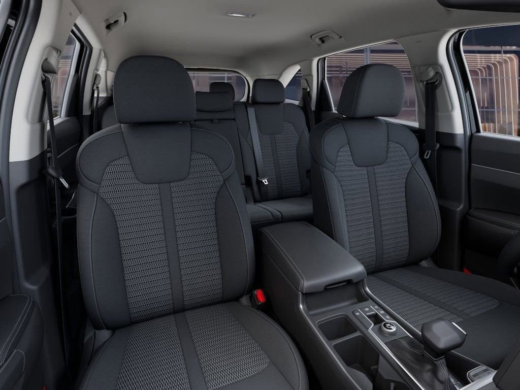 New 2025 Kia Sorento LX image 18