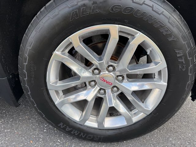 Used 2019 GMC Sierra 1500 SLT w/ SLT Premium Plus Package AWD/4WD image 32