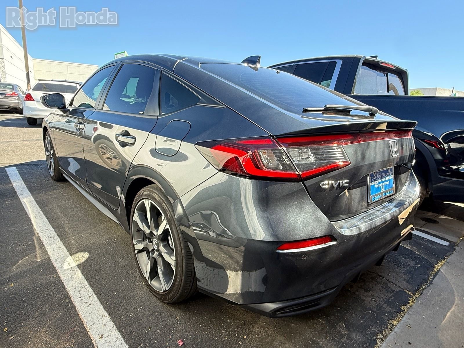 Used 2025 Honda Civic Sport Touring image 3