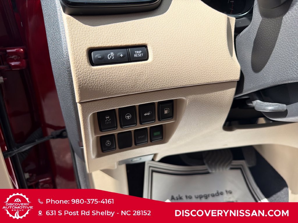 Certified 2019 Nissan Rogue SL FWD image 16