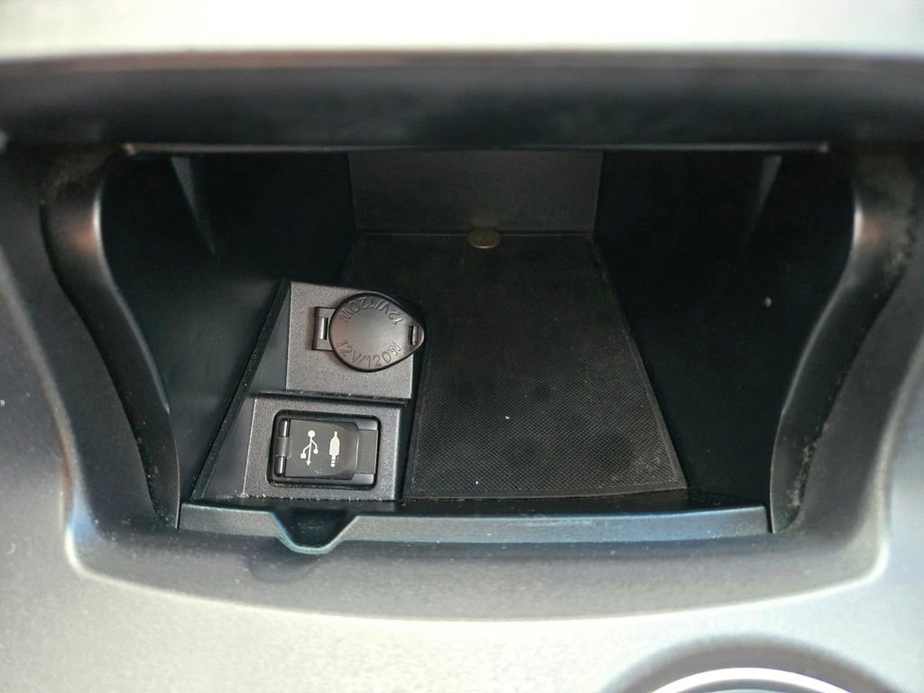 Used 2015 Toyota Camry SE image 30