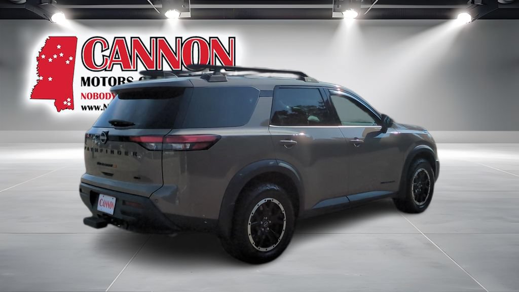 Used 2023 Nissan Pathfinder Rock Creek AWD/4WD image 5
