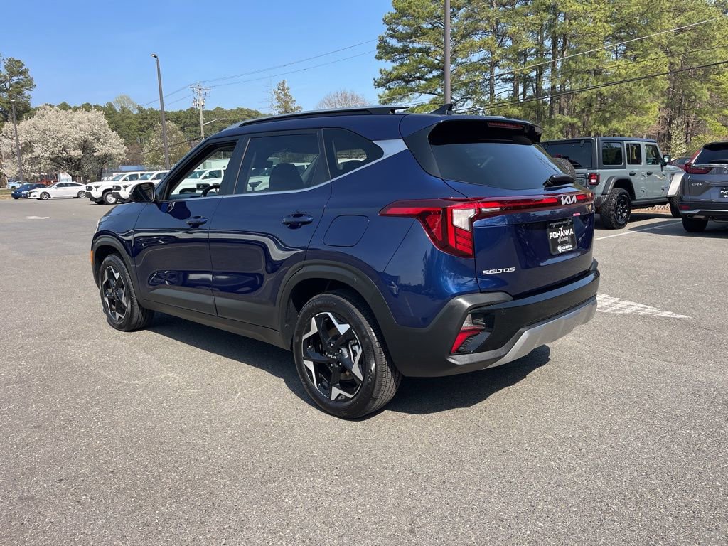 Certified 2025 Kia Seltos EX w/ EX Sunroof Package image 7