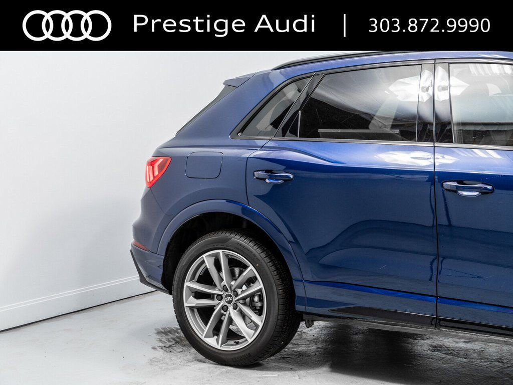 Used 2024 Audi Q3 2.0T Premium Plus w/ Premium Plus Package image 11