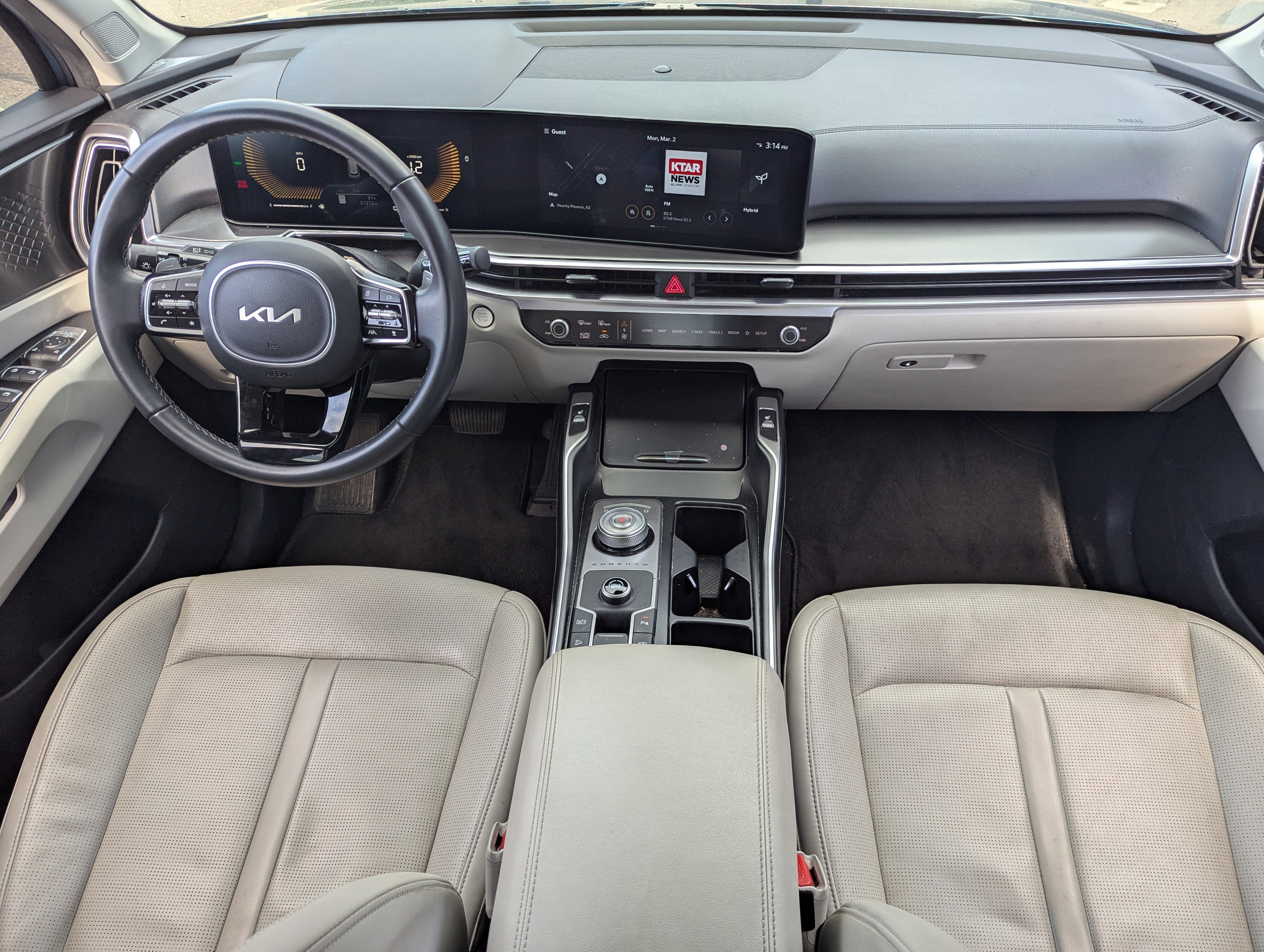 Certified 2025 Kia Sorento EX image 12