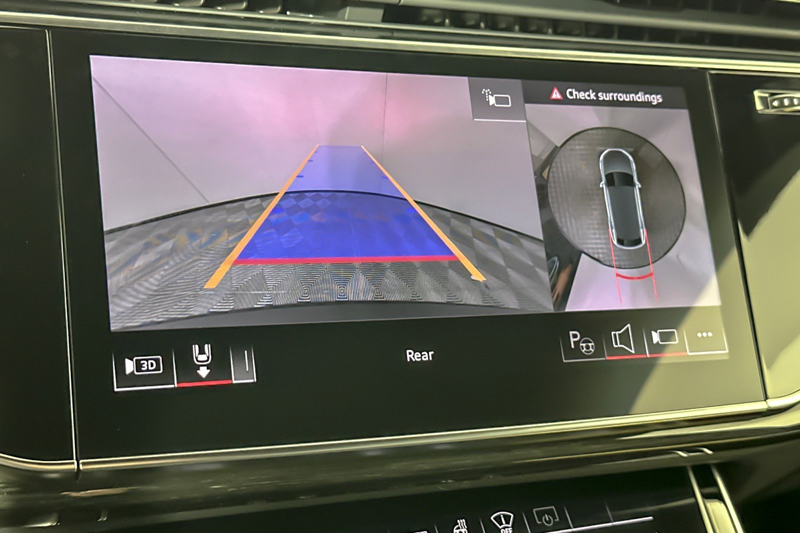 New 2026 Audi Q8 Prestige image 19