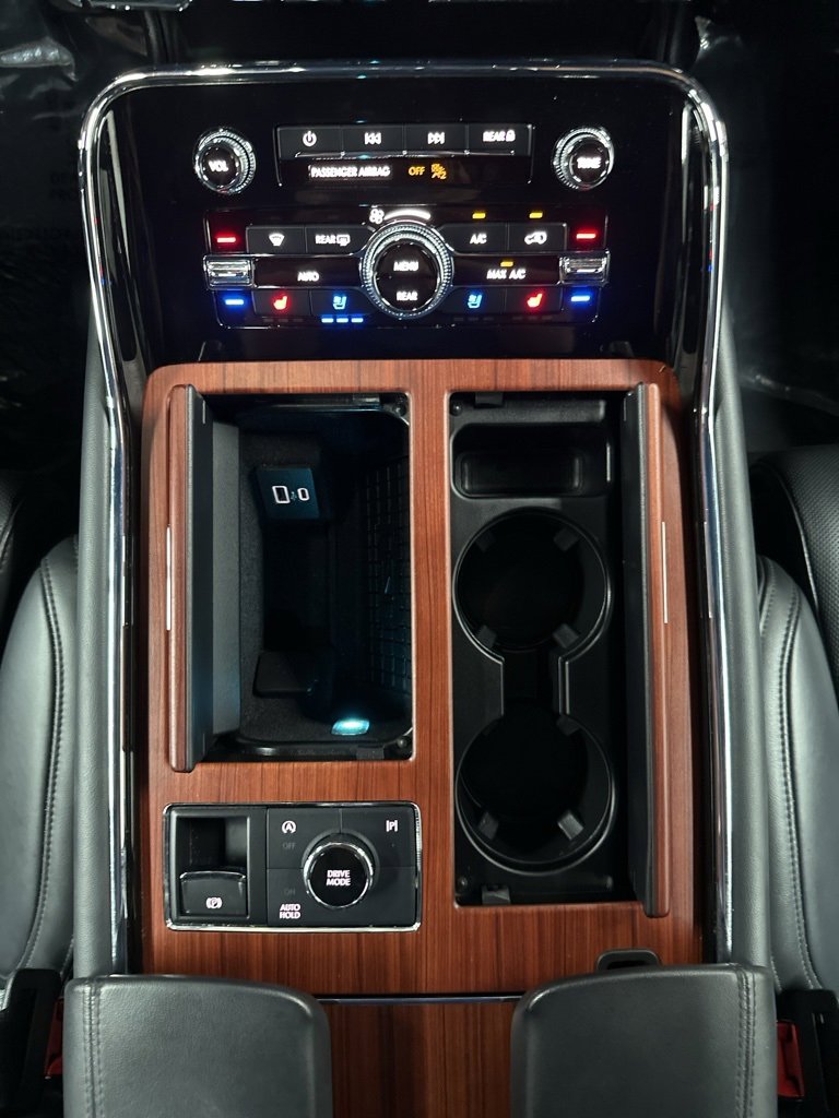 Used 2023 Lincoln Navigator L Reserve image 24