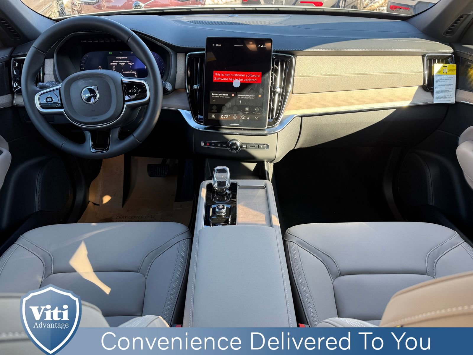 New 2026 Volvo XC90 B6 Plus w/ Protection Package Premier image 2