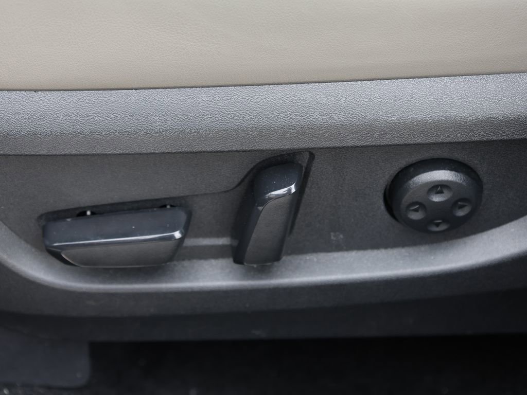 Certified 2023 INFINITI QX50 Luxe image 17