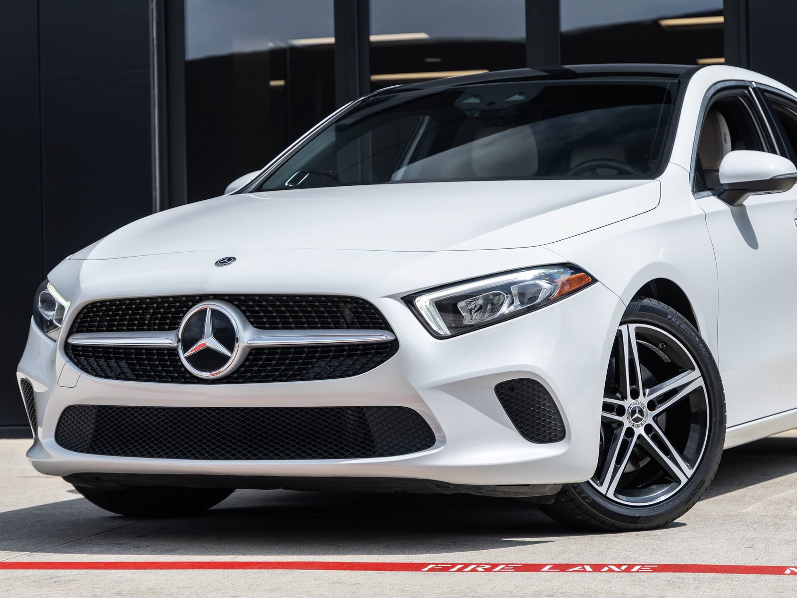 Used 2019 Mercedes-Benz A 220 image 3