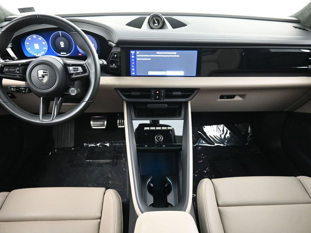 Certified 2024 Porsche Macan Turbo Electric image 6