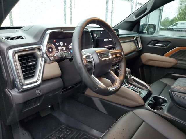 Used 2025 GMC Canyon Denali image 19