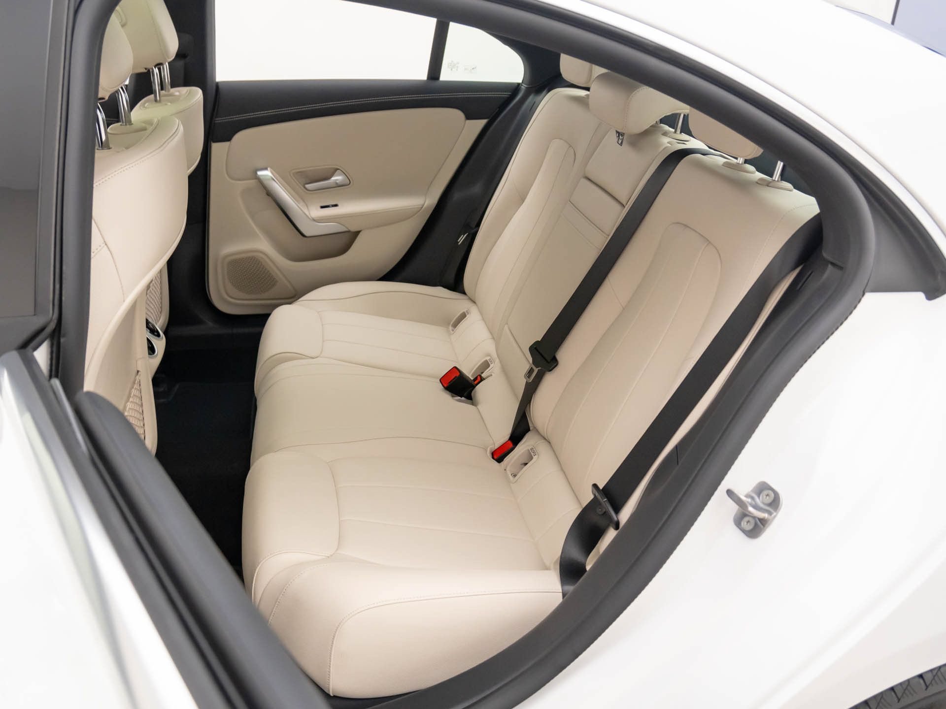 New 2026 Mercedes-Benz CLA 250 4MATIC image 16