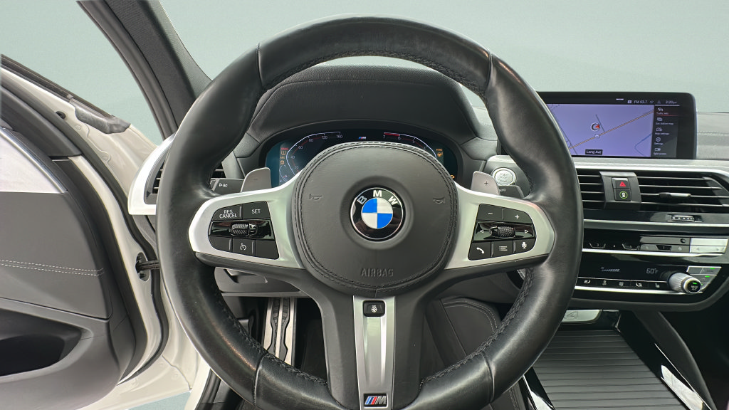 Used 2021 BMW X4 xDrive30i w/ Executive Package AWD/4WD image 16