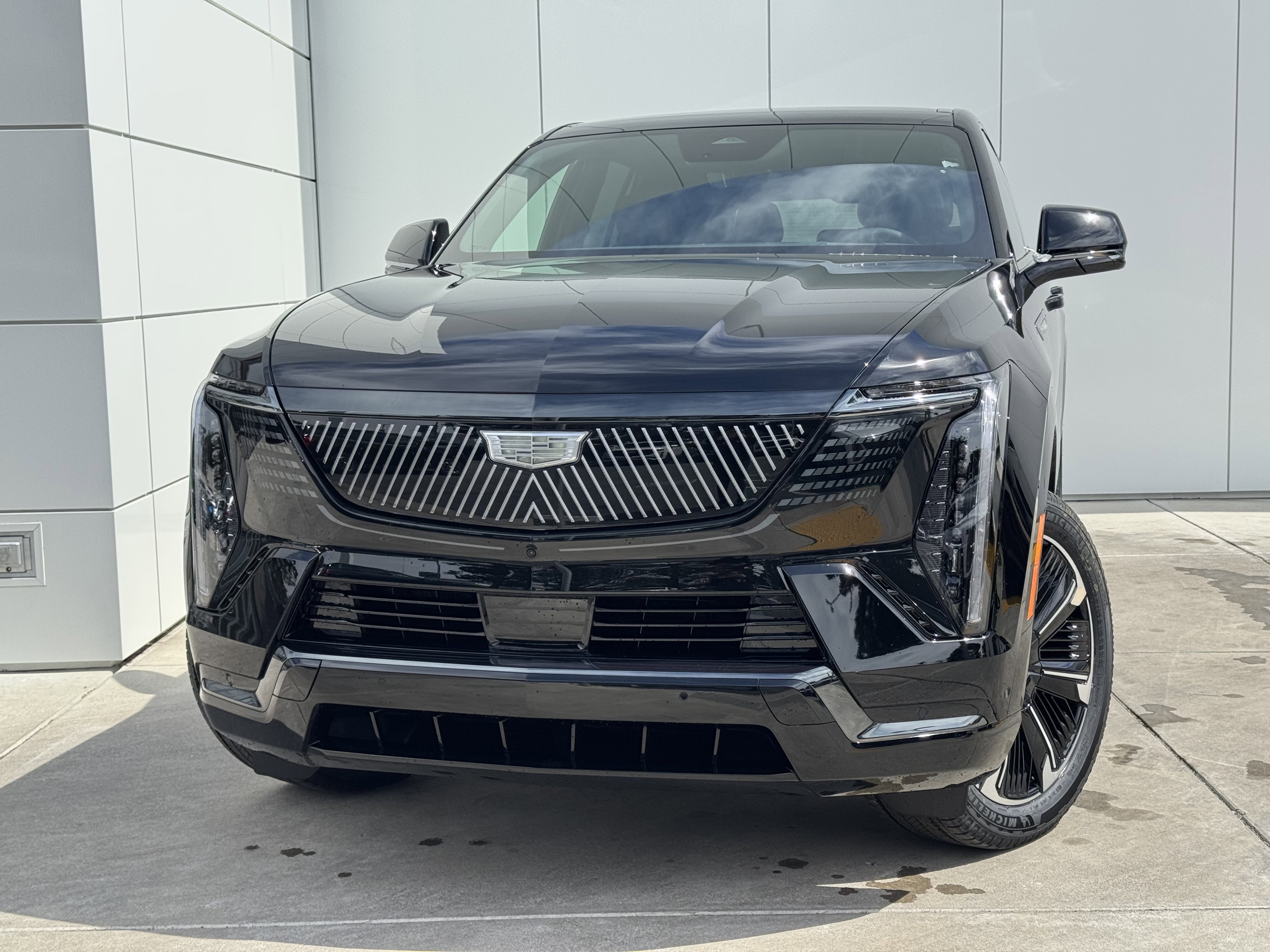 New 2025 Cadillac Escalade IQ Sport 1 w/ Smart Trailering package AWD/4WD image 1