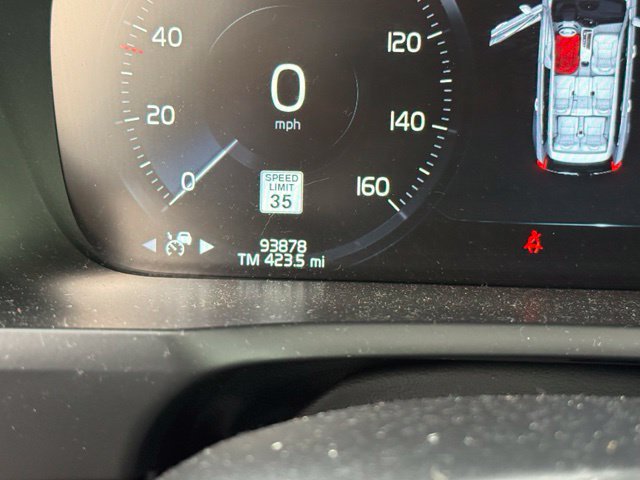 Used 2019 Volvo XC90 T6 Momentum w/ Advanced Package AWD/4WD image 6