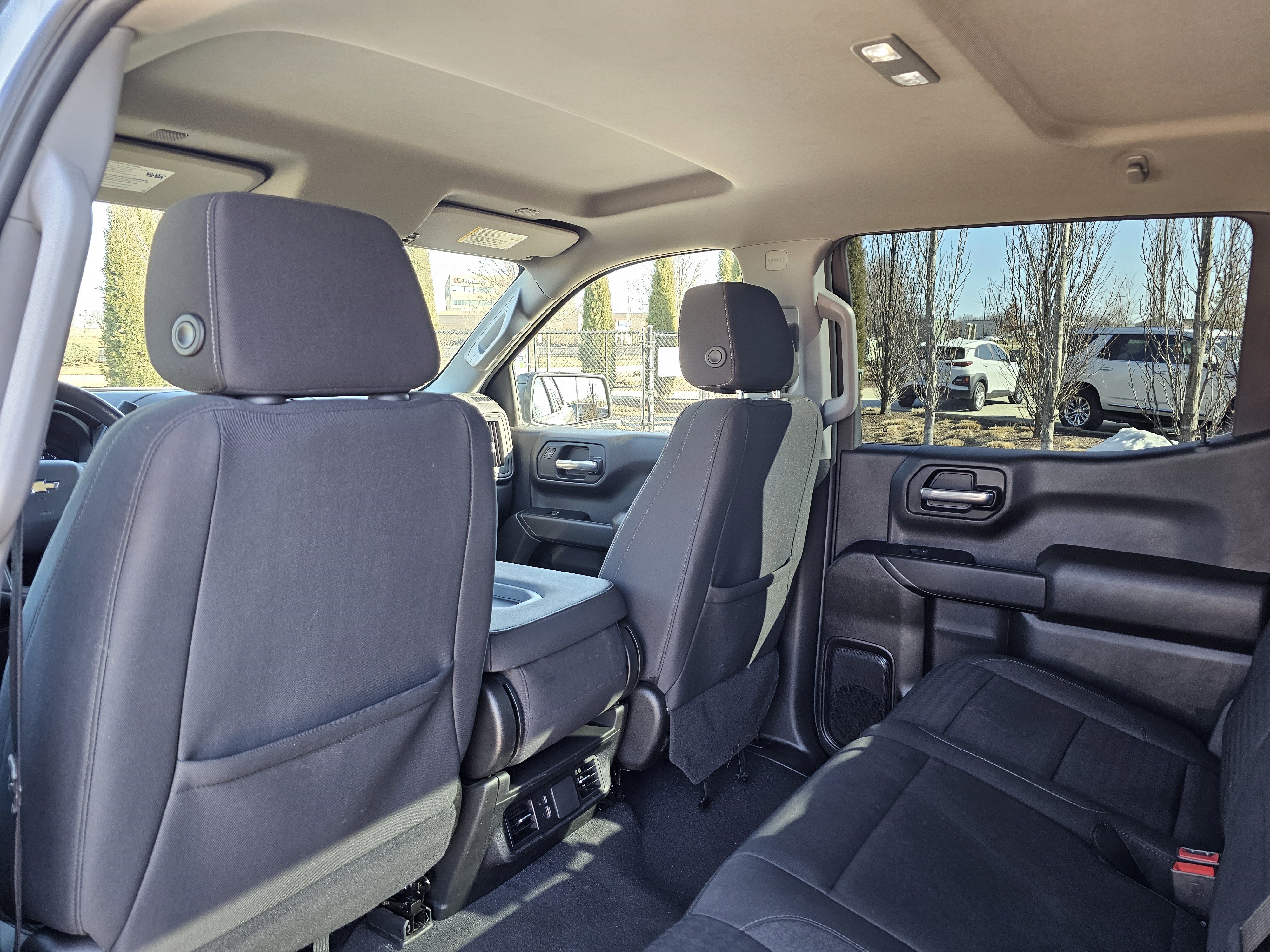 Used 2023 Chevrolet Silverado 1500 Custom image 21