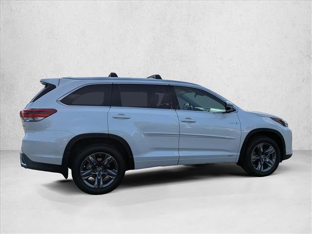 Used 2019 Toyota Highlander Limited Platinum video 4