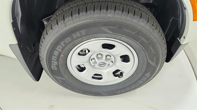 New 2026 Nissan Frontier S image 28