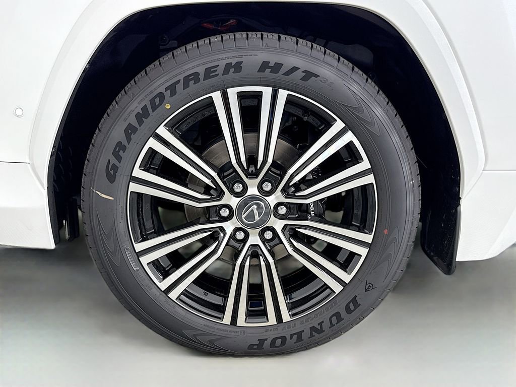 New 2025 Lexus LX 700h Luxury image 22