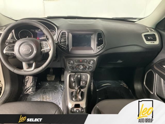 Used 2021 Jeep Compass Latitude AWD/4WD image 19