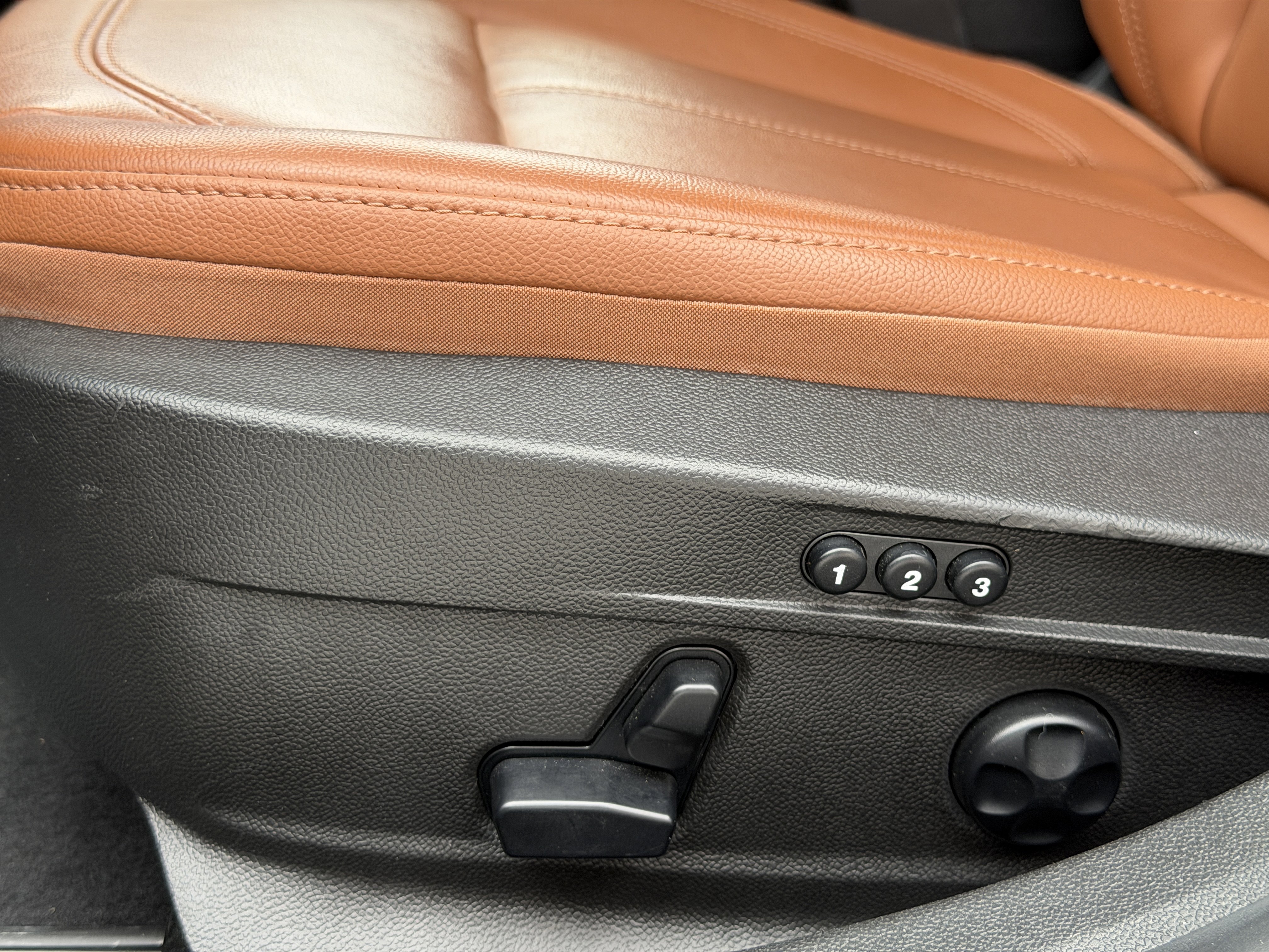 Used 2021 Alfa Romeo Giulia Ti w/ Active Assist 2 Package TI image 20