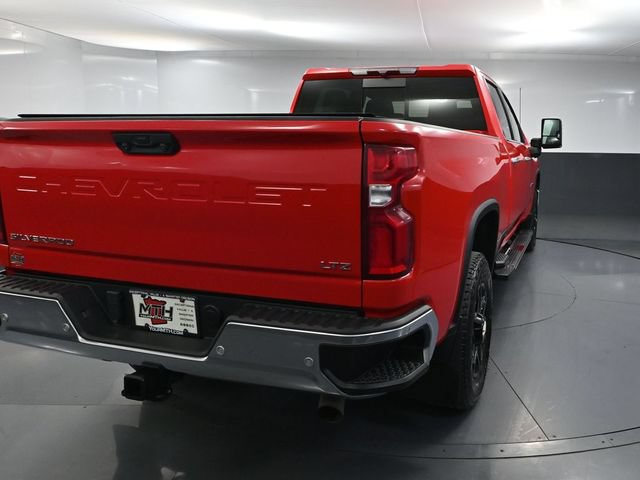 Used 2024 Chevrolet Silverado 2500 LTZ w/ LTZ Plus Package AWD/4WD image 4