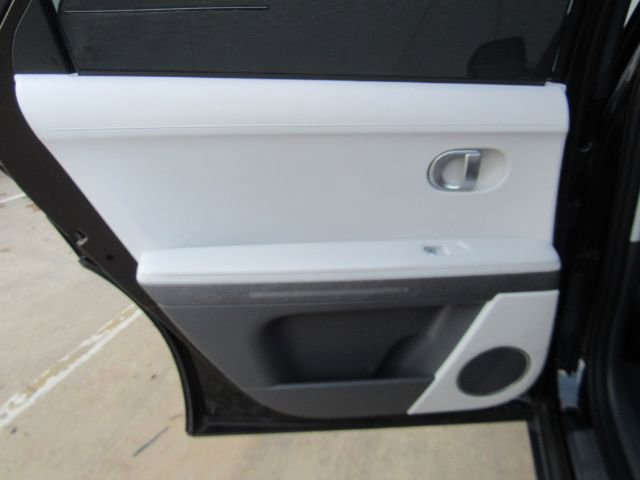 Used 2023 Hyundai Ioniq 5 Limited w/ Cargo Package image 16