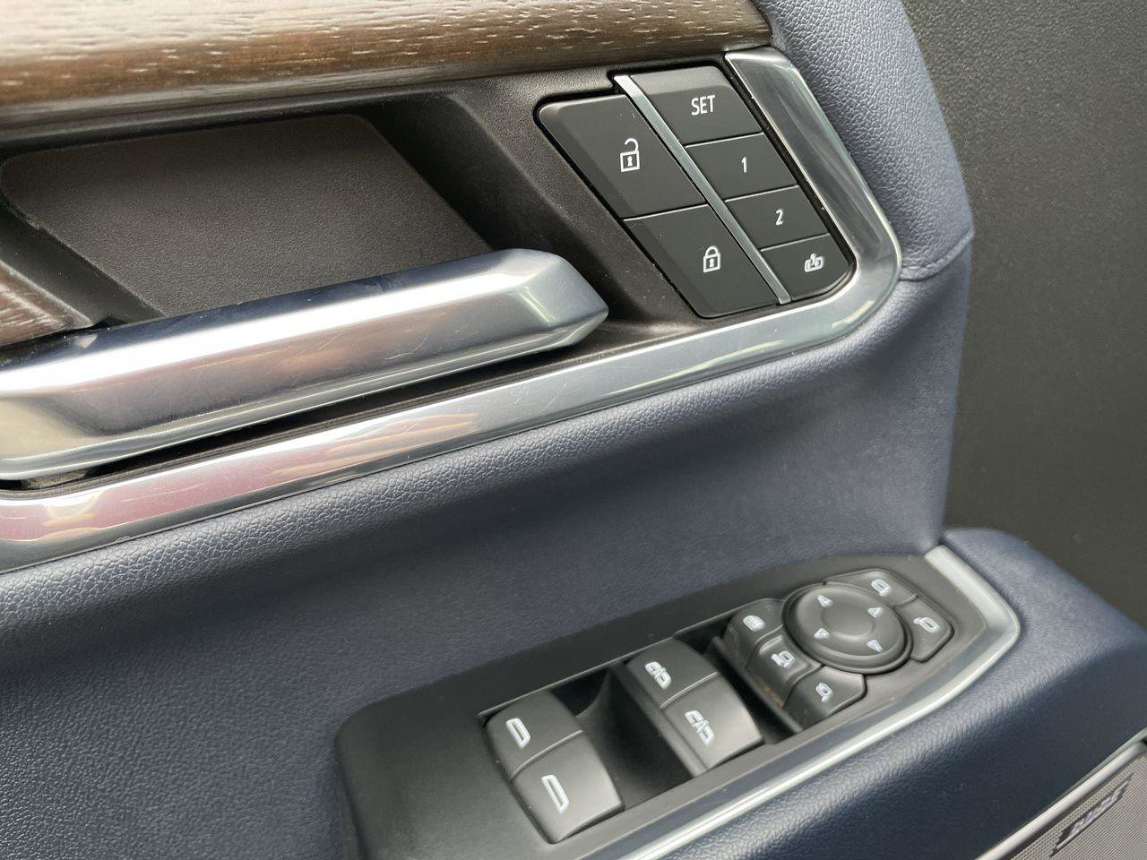 Certified 2024 Chevrolet Silverado 2500 High Country w/ Technology Package image 24