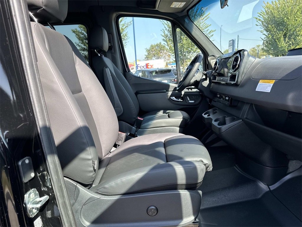 New 2026 Mercedes-Benz Sprinter 2500 image 11