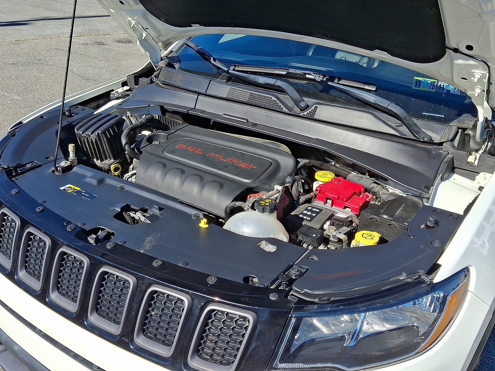 Used 2021 Jeep Compass Latitude w/ Sun and Sound Group image 29