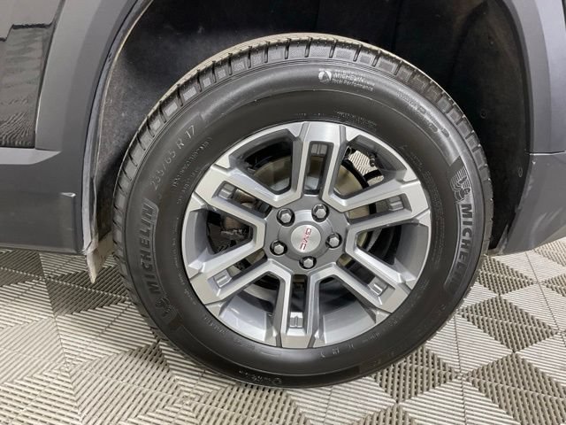Used 2025 GMC Terrain Elevation FWD image 10