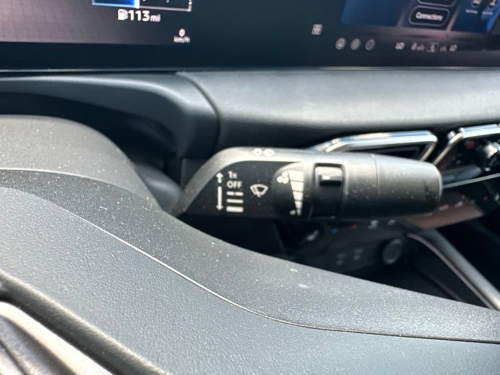 Used 2026 Nissan Sentra SR w/ SR All Weather Package FWD image 39