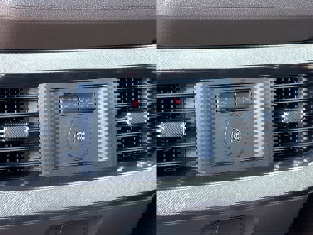 New 2025 Ford F350 King Ranch image 18