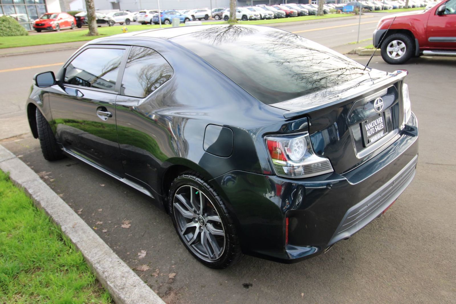 Used 2015 Scion tC image 6