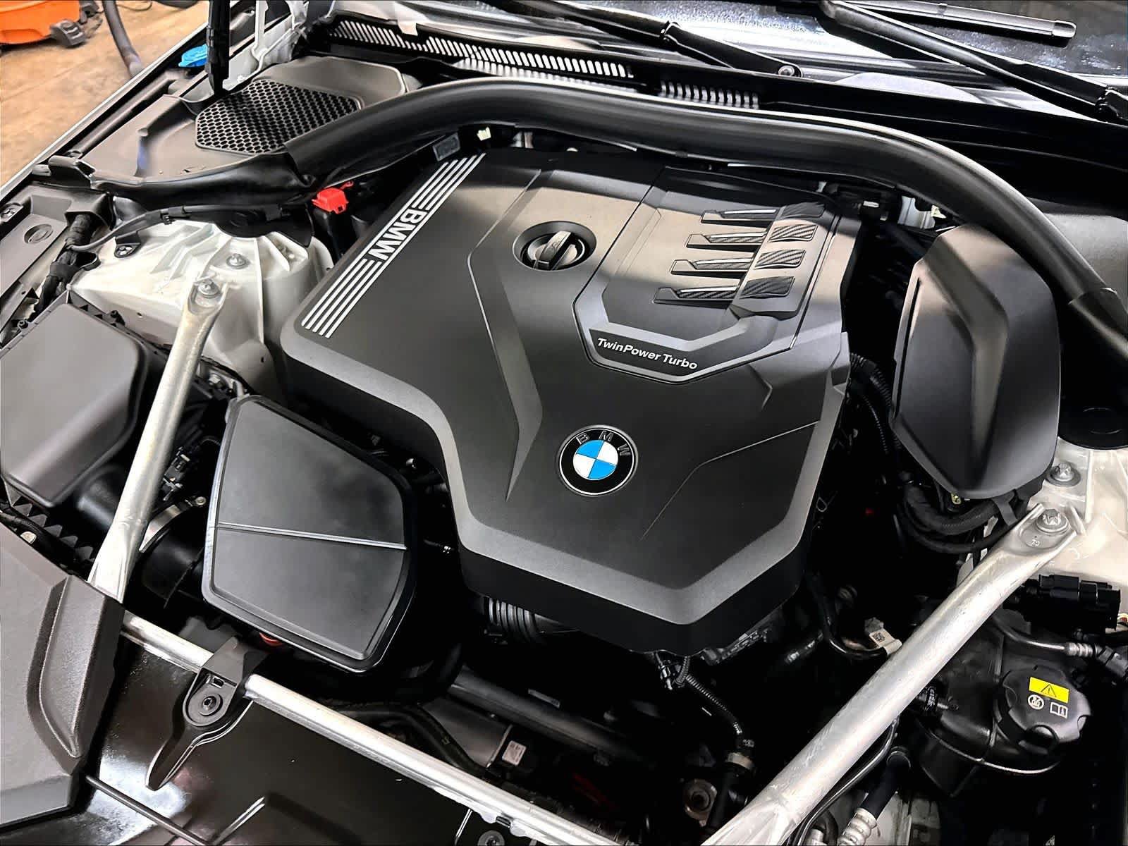 Used 2023 BMW 530i w/ Convenience Package RWD image 34