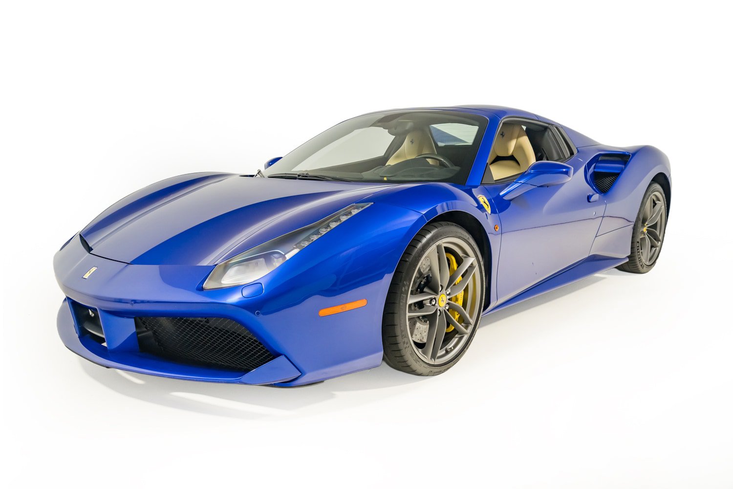 Certified 2019 Ferrari 488 Spider RWD image 2